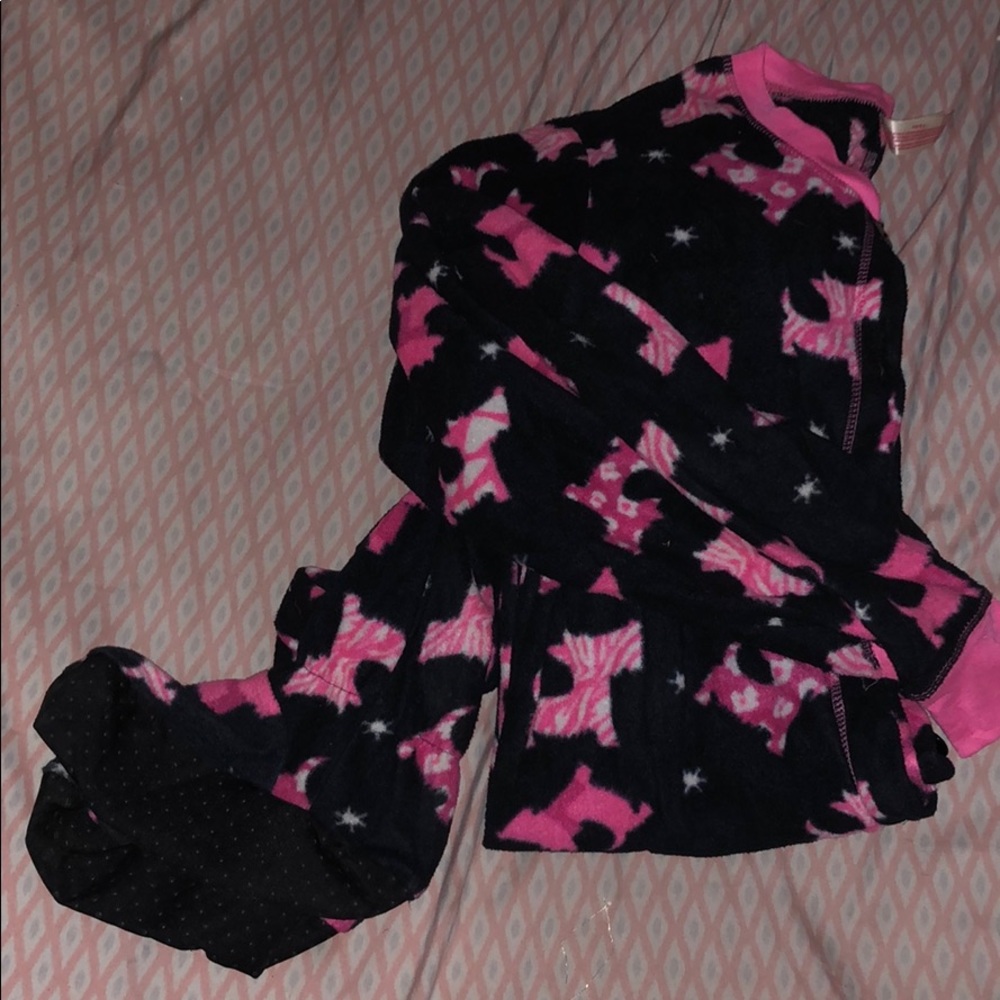 Never worn adult onesie.